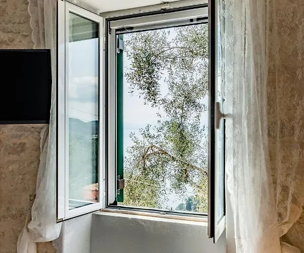 Prázdninový dům The Greystone Seaview House By Konnect Nisaki (Corfu)