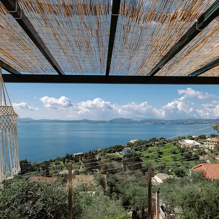 The Greystone Seaview House By Konnect * Nisaki (Corfu)